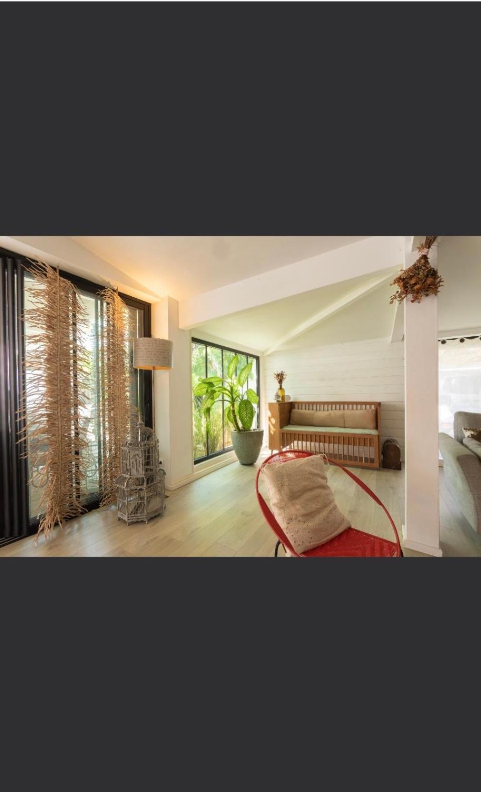 La Villa De L'Ermitage . 100 M Du Lagon 圣吉尔莱班 外观 照片